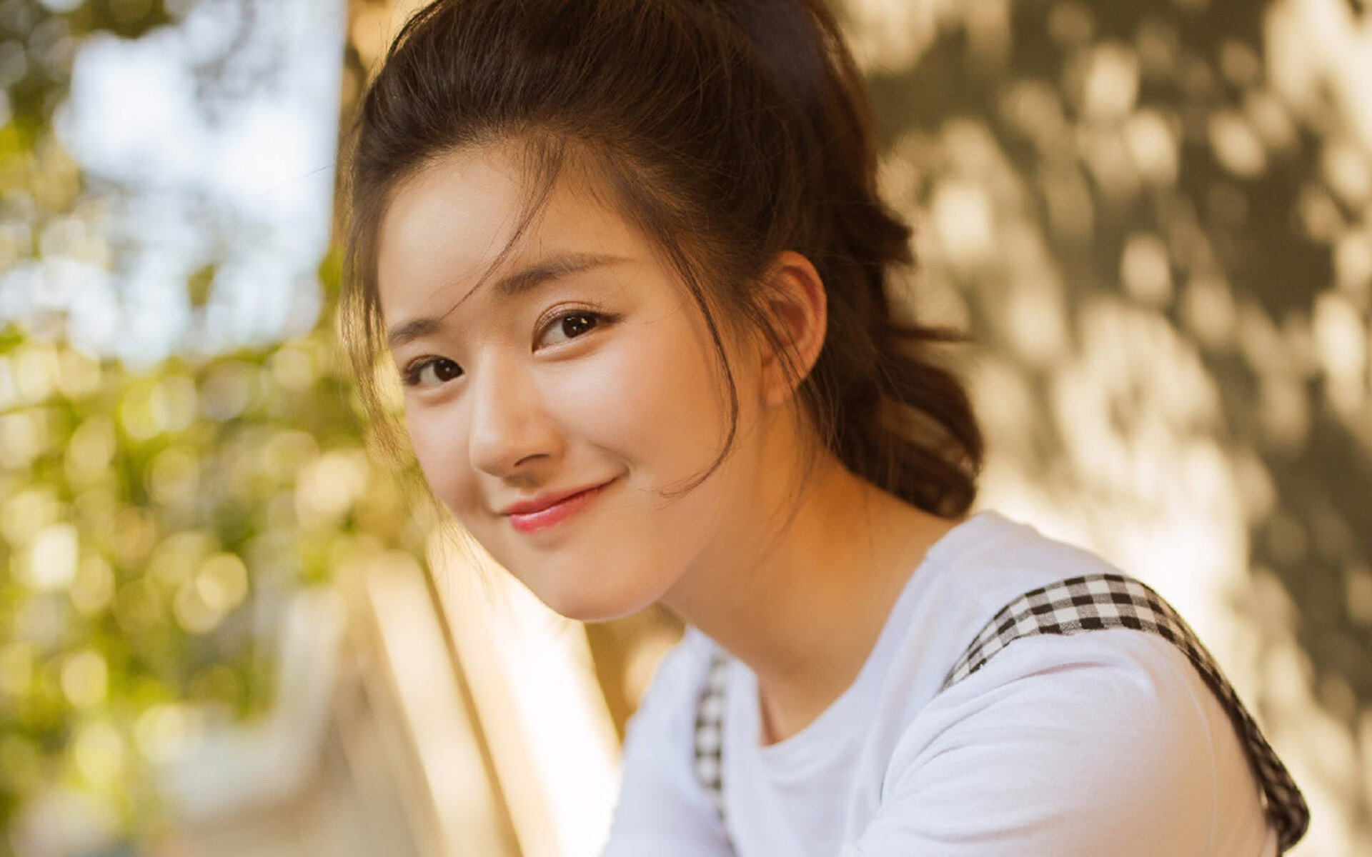 开云体育APP-塞维利亚主场2-0战胜巴列卡诺，继续领跑西甲积分榜，西甲塞维利亚主帅